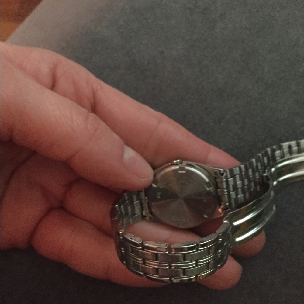 Seiko Women’s Bracelet Watch - Picture 5 of 9